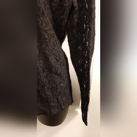 Nicole Miller Nicki Lace Turtleneck Top Womens Medium Black Sheer Long Sleeve - Picture 3 of 8